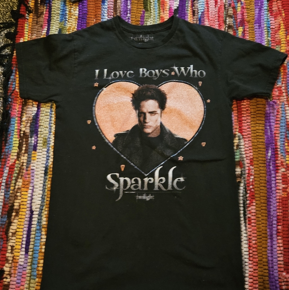 Hot Topic Black Twilight Edward Tee